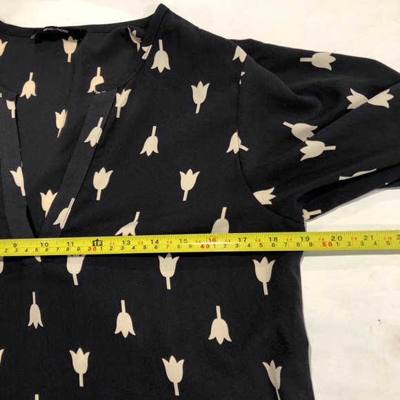 41Hawthorn Stitch Fix Blouse Blue White Small - Picture 5 of 7